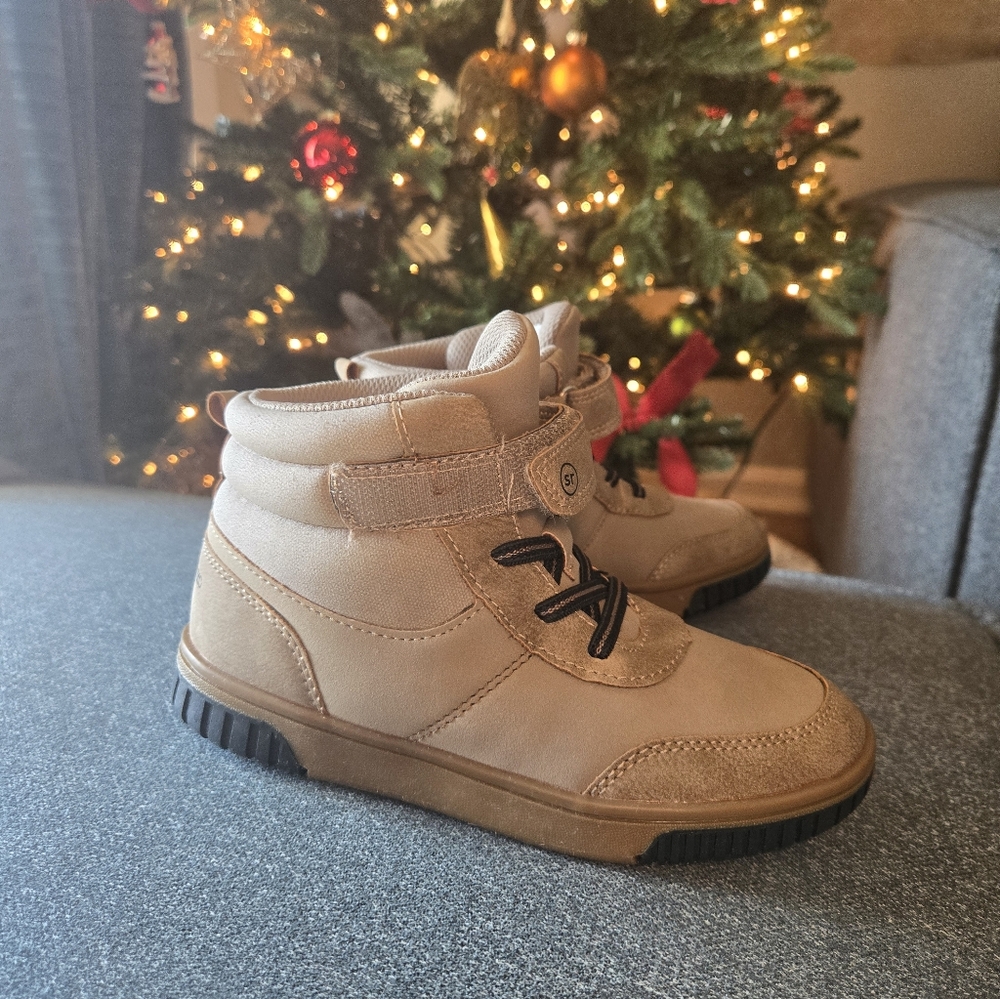 New Stride Rite Taupe Melvin Boot Sneakers Size 13